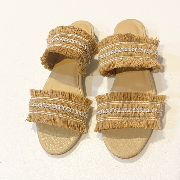 KAANAS Yassica Frayed Sandal - Picture 3 of 7